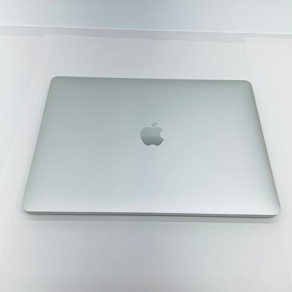 Apple MacBook Air Retina 13インチ (Late 2020) Apple M1  8GB SSD 256GB シルバー MGN93J/A  バッテリー最大容量89%  【C4563-80】