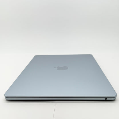 美品 MacBook Air 15インチ M4 CPU10コア GPU10コア 16GB 256GB スカイブルー バッテリー最大容量100%【C8103-80】