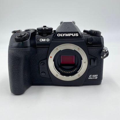 美品 オリンパス OLYMPUS OM-D E-M1 Mark III IM019 ボディ 【C4704-60】