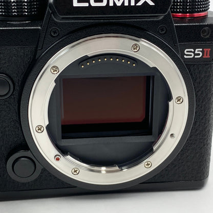 美品 パナソニック Panasonic LUMIX S5II DC-S5M2 ミラーレス一眼【C5955-60】
