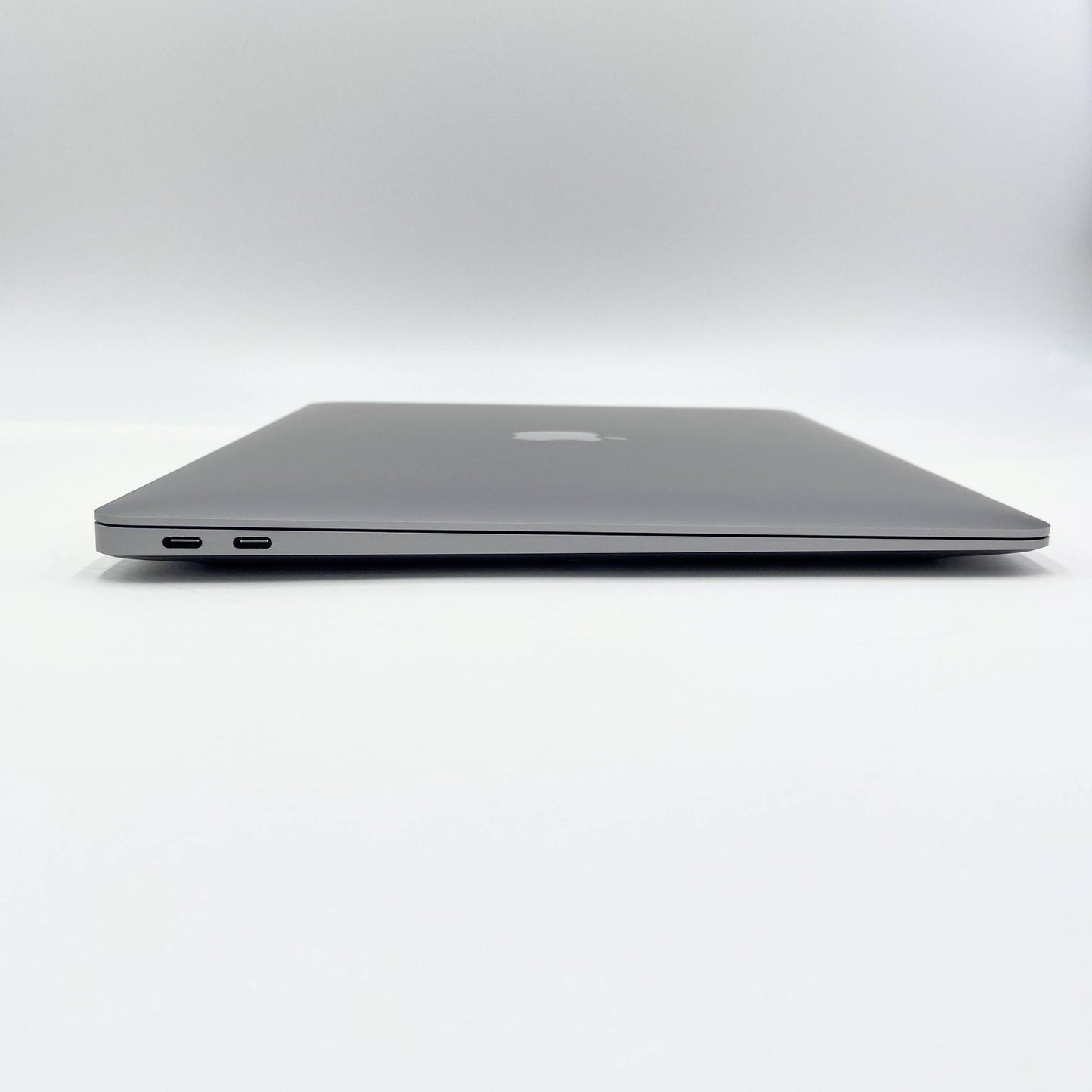 Apple MacBook Air M1 16GB 512GB バッテリー最大容量93% US配列 付属品完備【C5642-80】