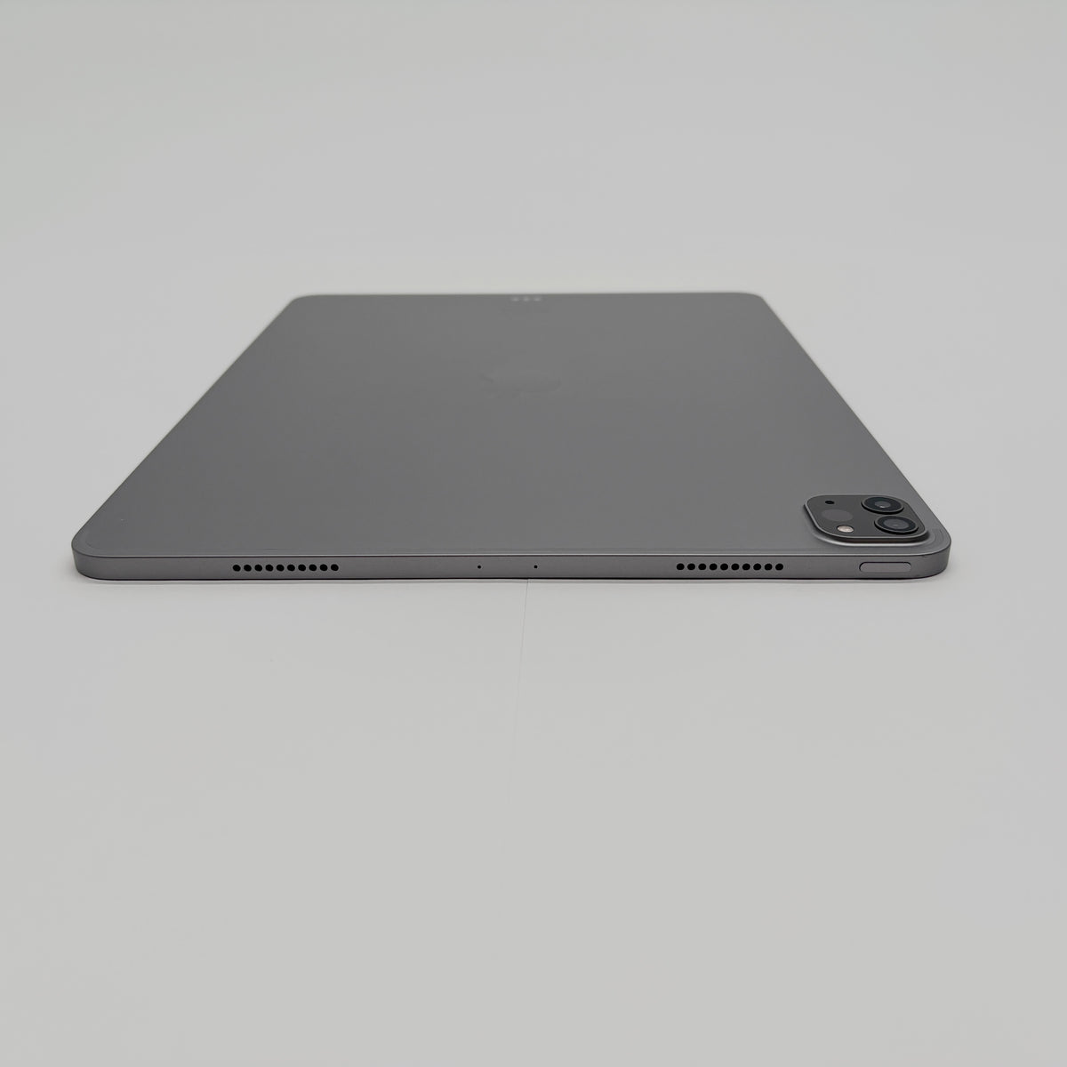 美品 iPad Pro 12.9インチ 第6世代 Wi-Fi MNXP3J/A 128GB バッテリー最大容量96%【C9221-60】
