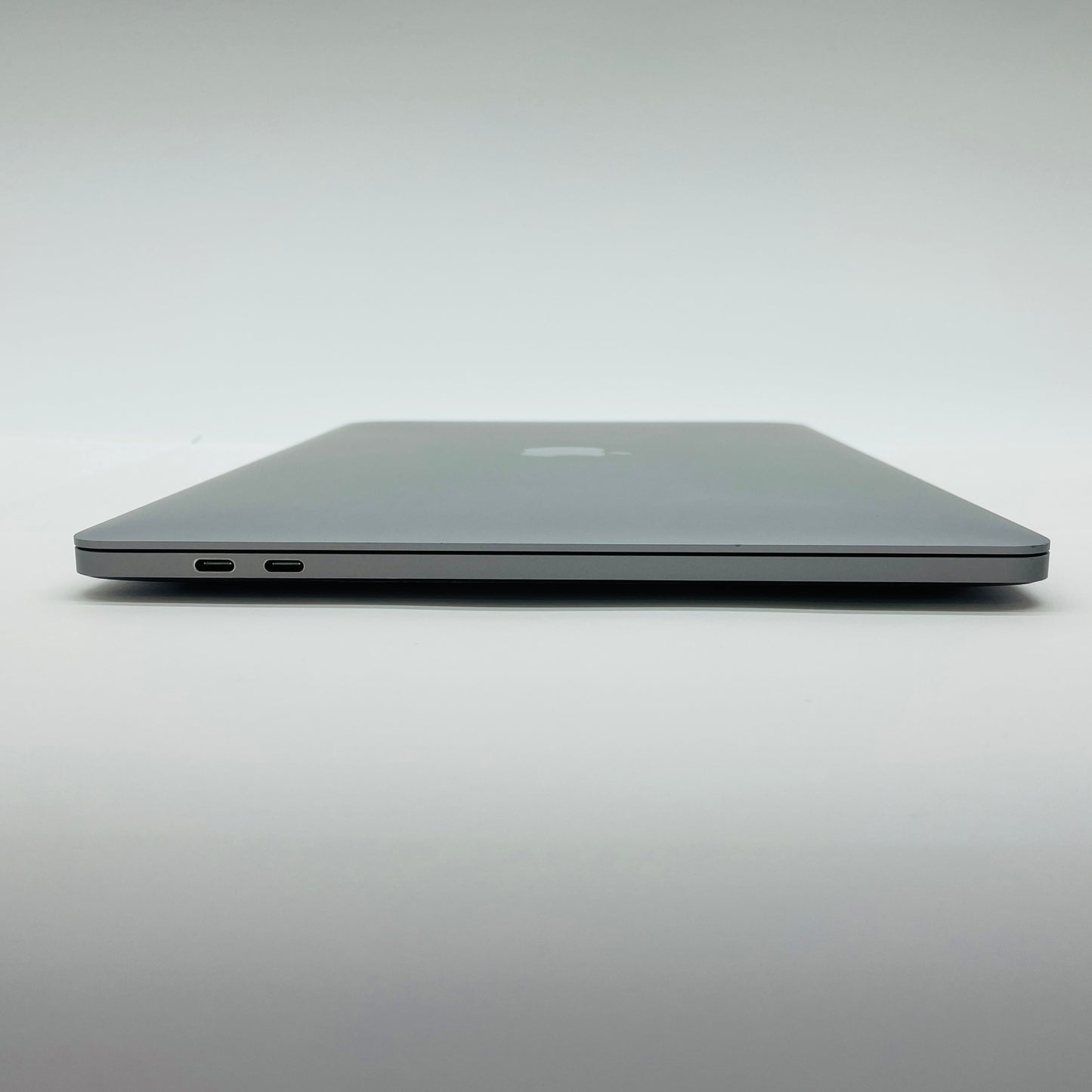 Apple MacBook Pro 13インチ 2020 2.3GHz クアッドコア i7 16GB 512GB Thunderbolt 3ポート x 4 【C4047-80】