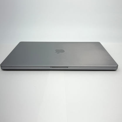MacBook Pro Touch ID 16インチ (Late 2021) Apple M1 Max 10コアCPU 32コアGPU 32GB SSD 1TB スペースグレイ MK1A3J/A バッテリー最大容量100%【C5197-100】