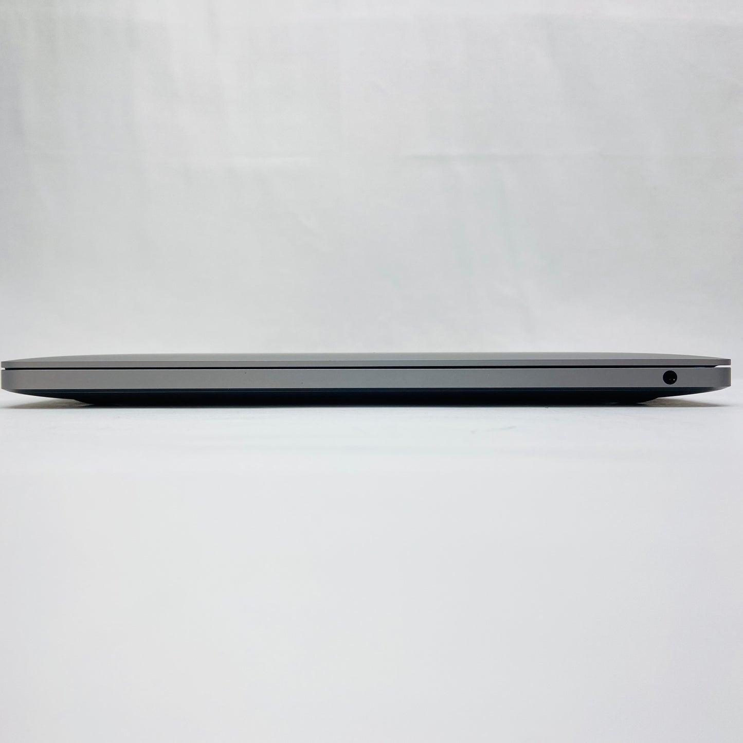 バッテリー最大容量89% Apple MacBook Pro 13インチ M1 8C 2020 8GB 256GB MYD82J/A C3878 80サイズ発送
