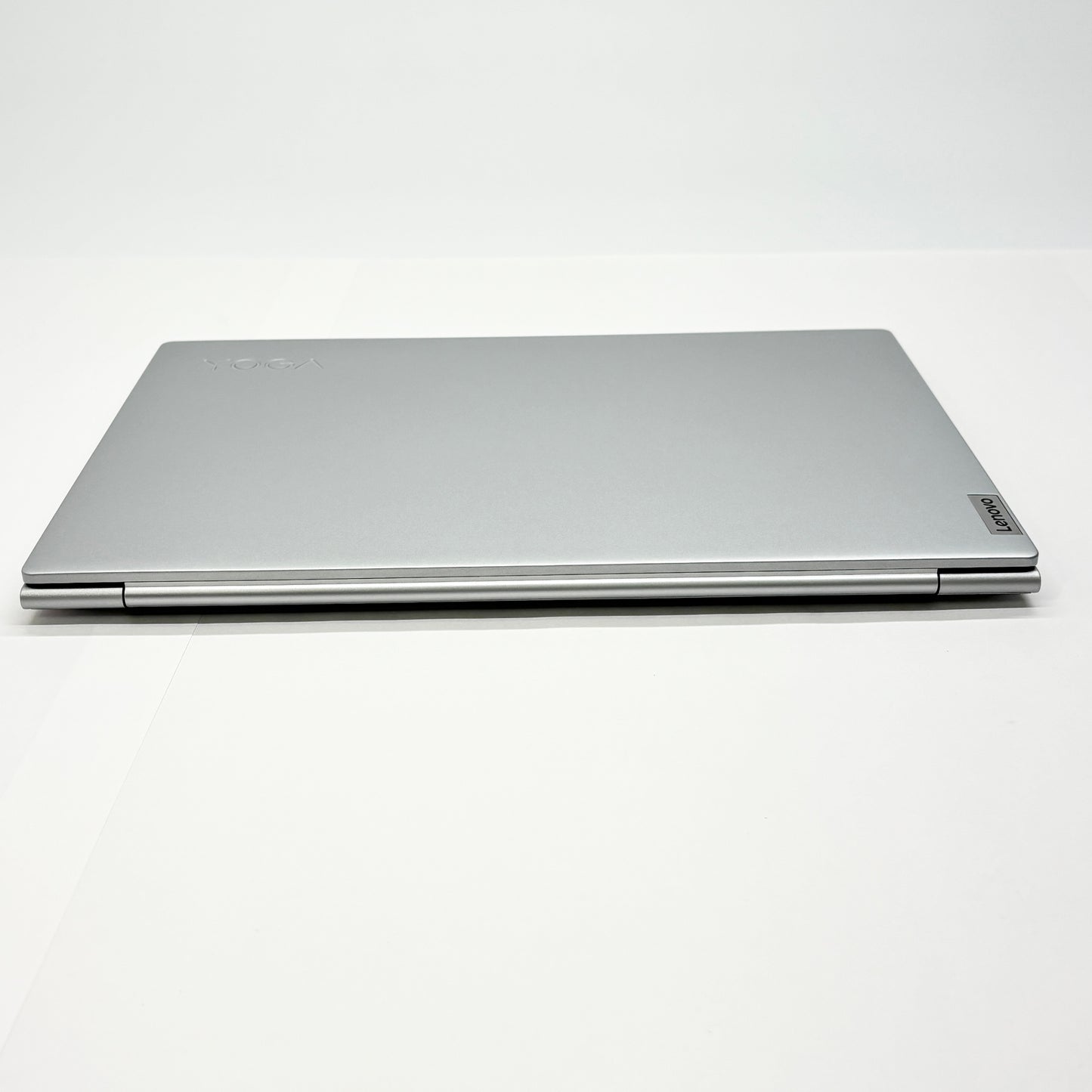 Lenovo レノボ ノートPC Yoga Slim 7 Carbon 14ACN6  82L0003GJP クラウドグレー Ryzen 5 5600U 8GB SSD512GB バッテリー最大容量93%【C6115-80】
