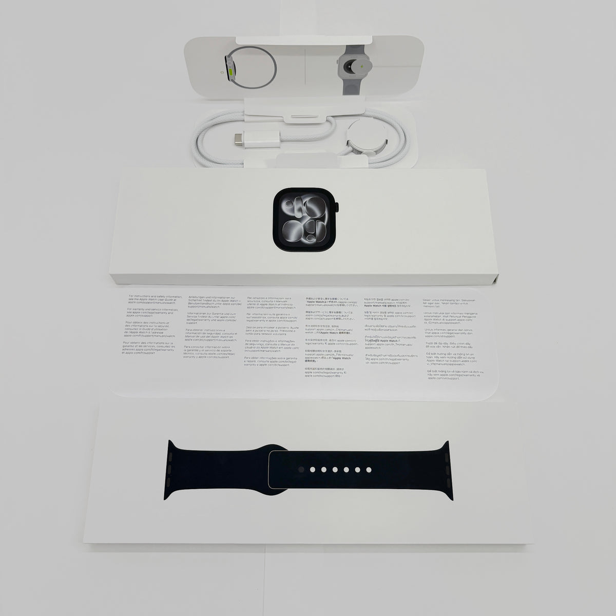 美品 Apple Watch Series 11 GPSモデル 46mm ジェットブラック AL Black SB S/M MEUW4J/A バッテリー最大容量100%【C9328-C】