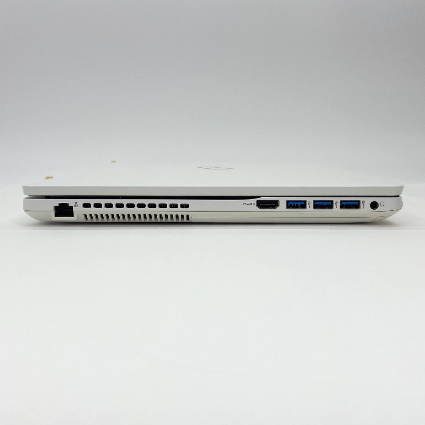 LIFEBOOK AH77/W FMVA77WWG Core i7-6700HQ 8GB HDD 1TB Windows10【C5592-80】