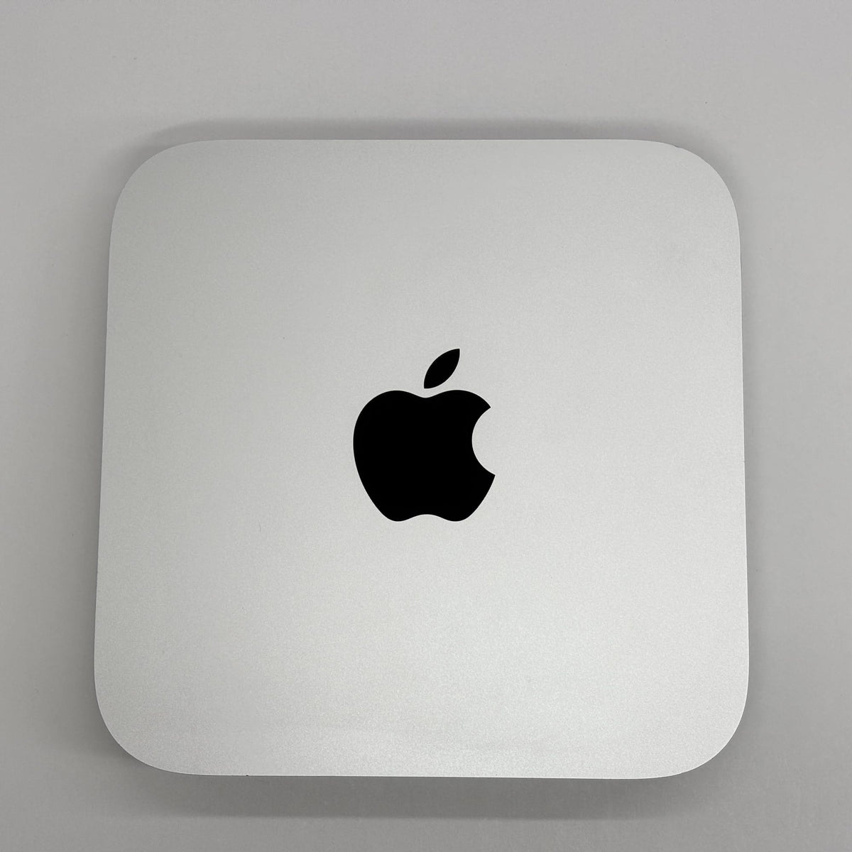 Apple Mac mini M1 16GB 256GB (8コアCPU 8コアGPU) シルバー【C9003-60】