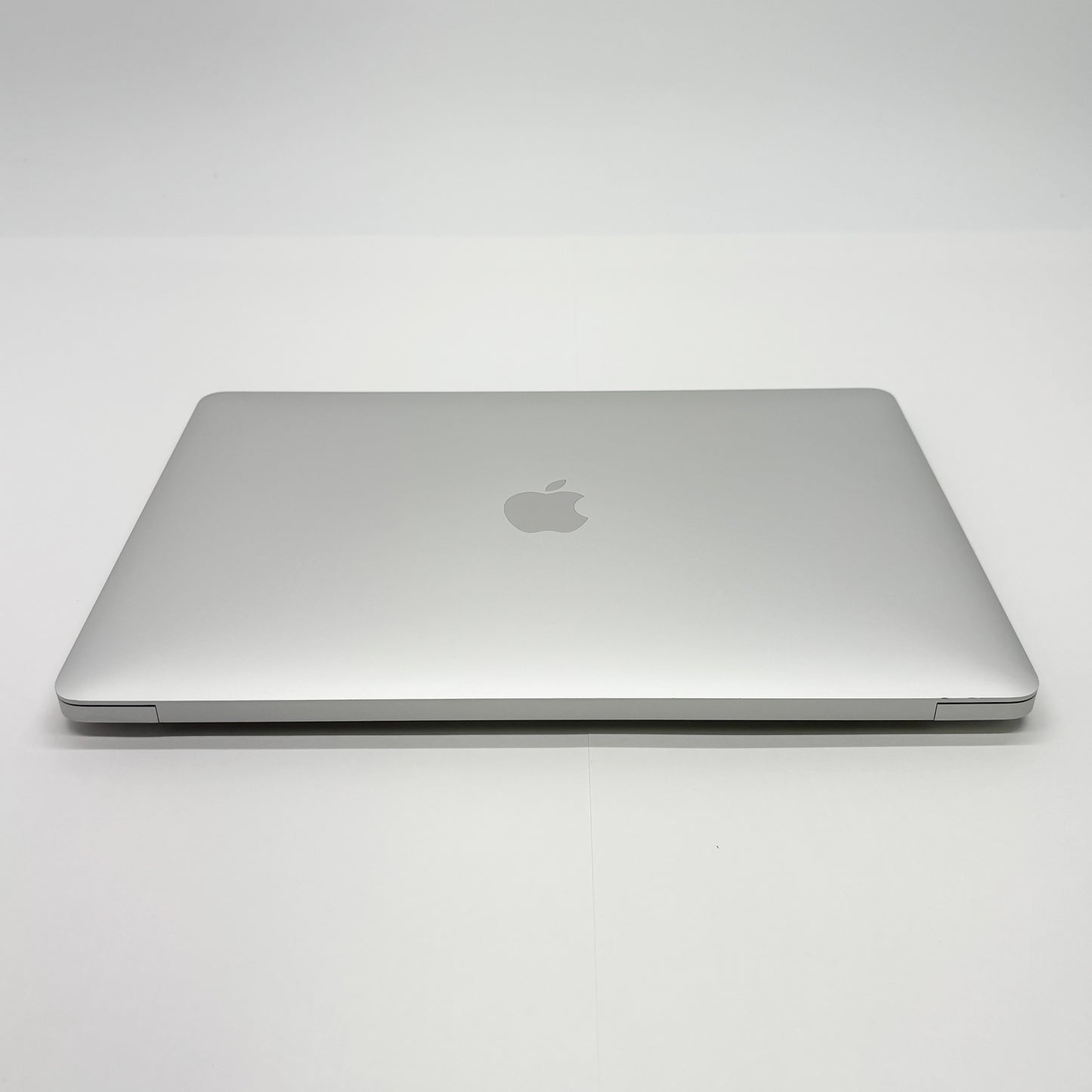 Apple MacBook Air 2020 13インチ M1 16GB 512GB バッテリー最大容量96%【C8131-80】