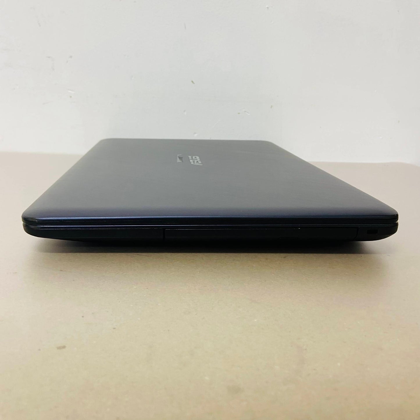 SSD換装済み 新品SSD ASUS VivoBook X543M Celeron N4000 4GB SSD 128GB 【C999-100】