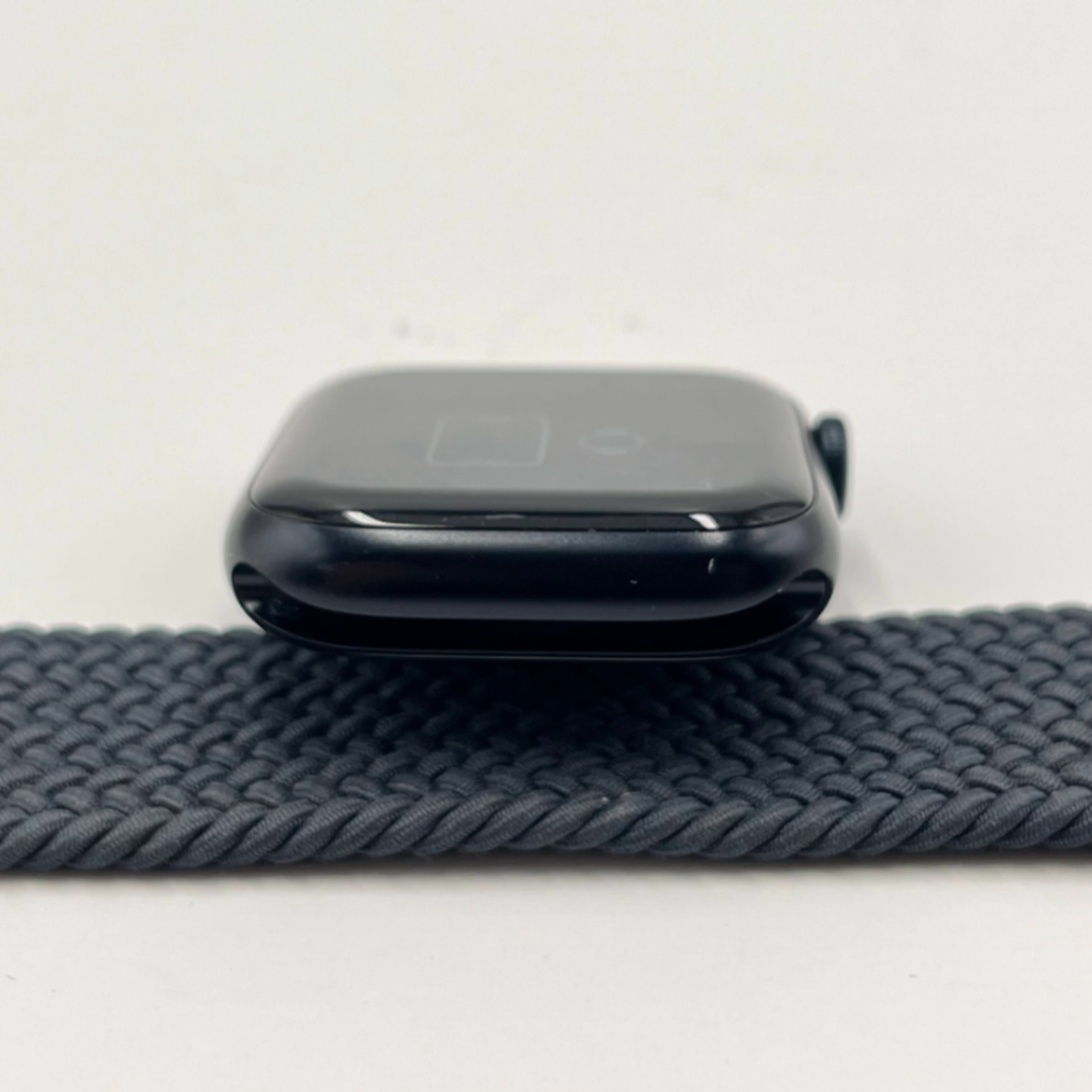 Apple Watch Series9 GPS 45mm ミッドナイトアルミニウムケース ブレイデッドソロループ 45mm サイズ7 MR9Q3J/A バッテリー最大容量100% 【C5387-C】