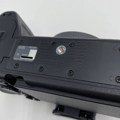 美品 ソニー  SONY α7 IV ILCE-7M4 シャッター回数7,181回【C5288-80】