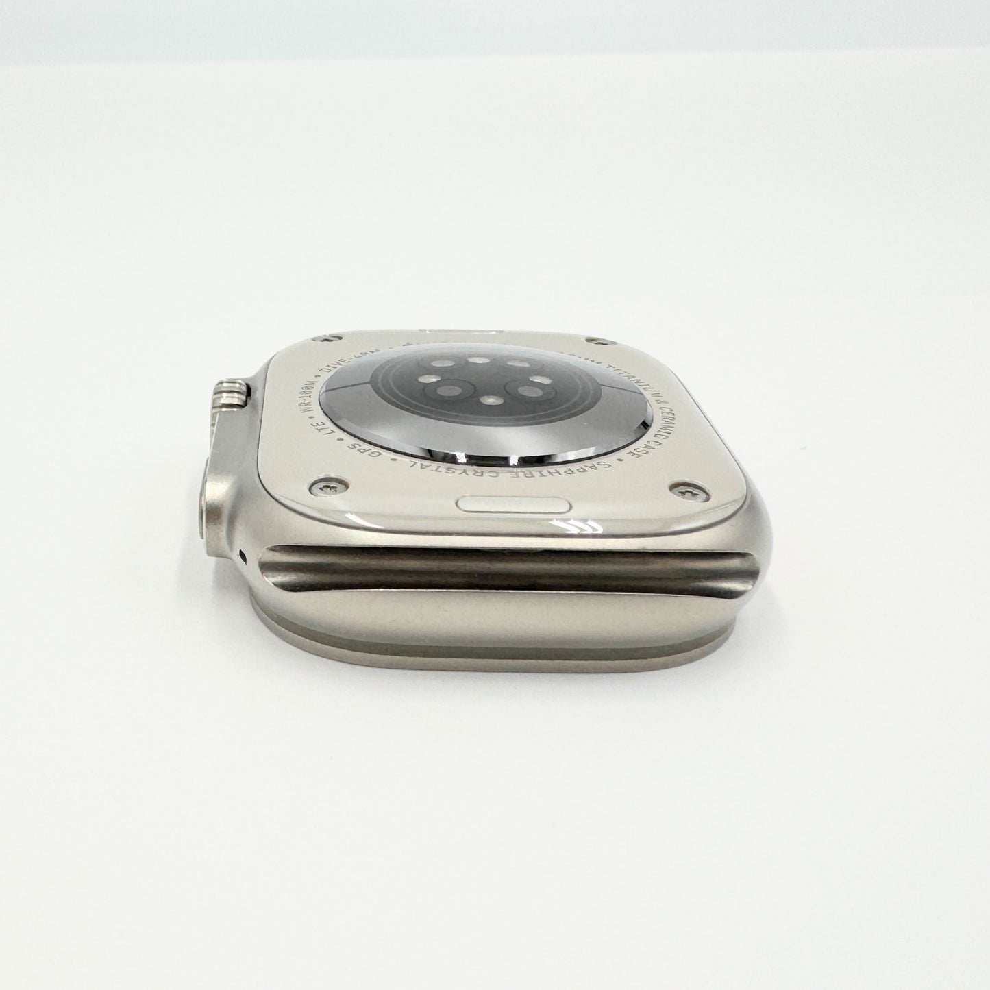 Apple Watch Uitra 2 GPS + Cellular 49mm チタニウム MREG3J/A  非純正バンド付属【C7853-N】