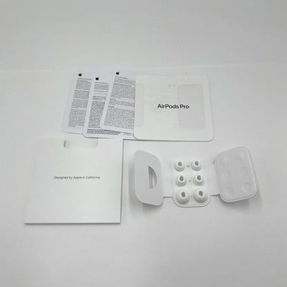Apple AirPods Pro 第2世代 MQD83J/A 【C5013-60】