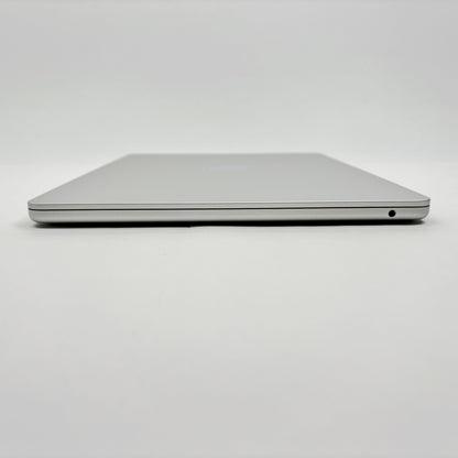 新品同様 美品 Apple MacBook Air 13インチ M5 10コアCPU 10コアGPU 32GB 1TB US配列 シルバー バッテリー最大容量100%【C9101-80】