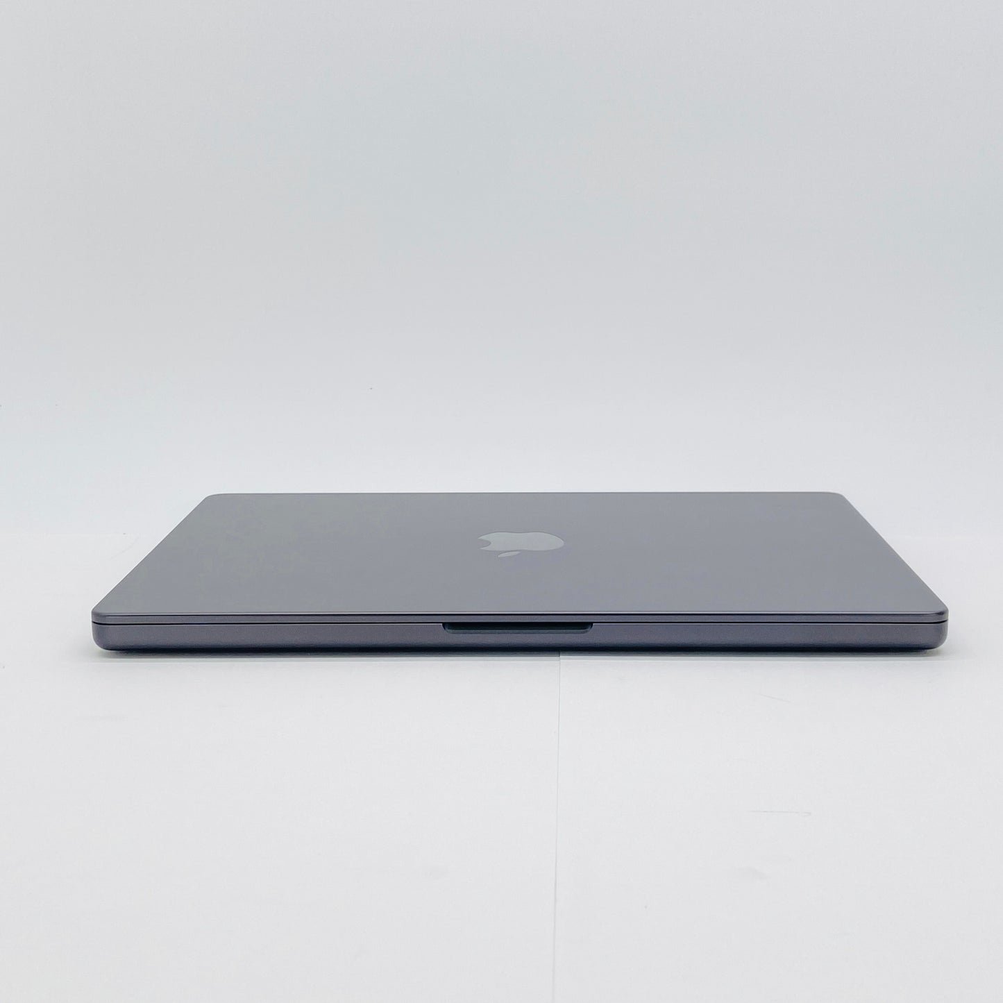 新品同様 美品 Apple MacBook Pro 14インチ M4 2024 MW2U3J/A 16GB SSD 512GB 充放電回数6回 バッテリー最大容量100% 付属品完備【C7909-80】
