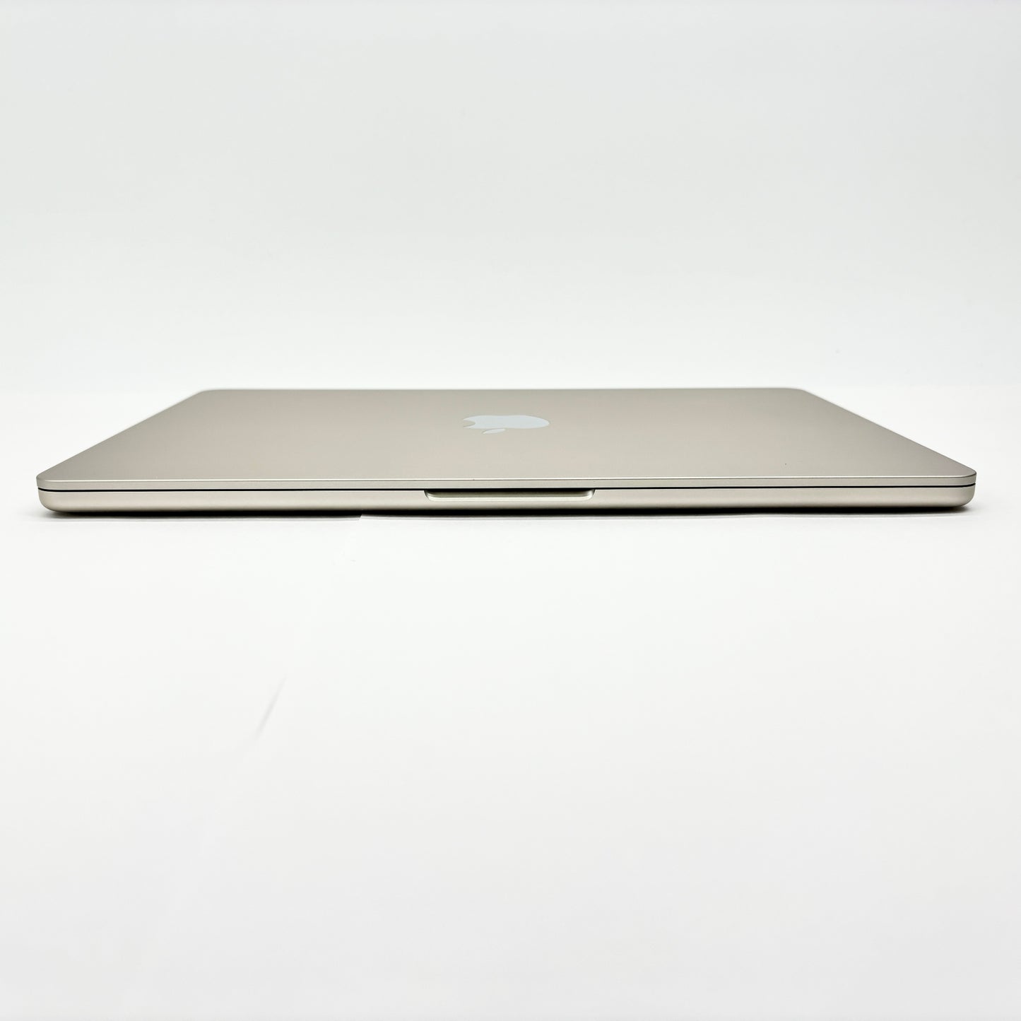 美品 MacBook Air M4 13インチ 16GB  256GB スターライト MW0Y3J/A スターライト バッテリー最大容量100% 【C8797-80】