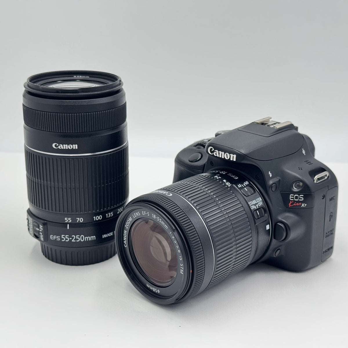 美品 Canon EOS Kiss X7 ダブルズームキット 18-55mm 55-250mm【C9586-80】