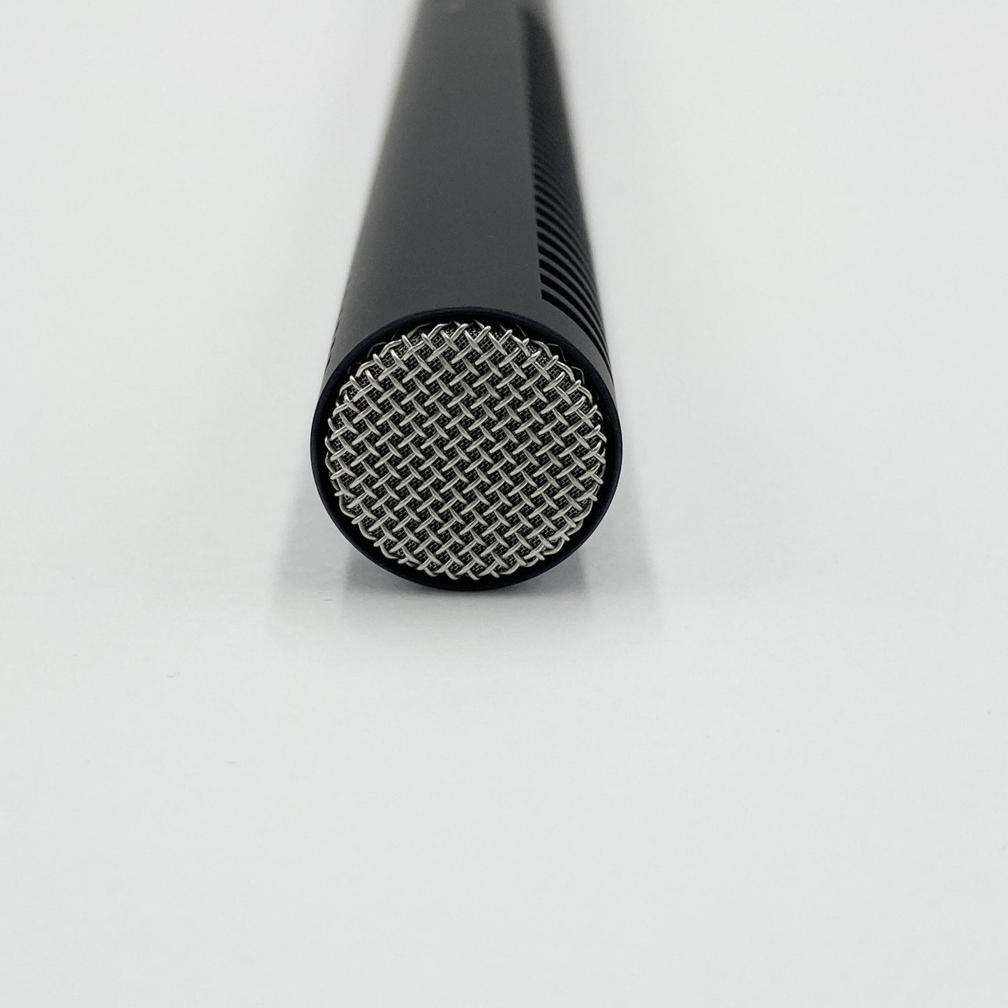 美品 SENNHEISER MKE 600 ショットガンマイク（カメラ用マイク）付属品完備	【C5209-80】