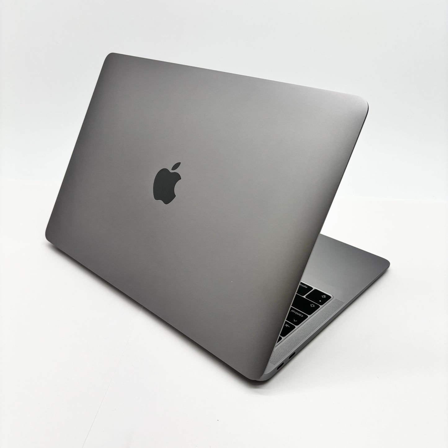 美品 MacBook Air Retina 13インチ 2018 1.6GHz デュアルコア i5 8GB 256GB  スペースグレイ【C8683-80】