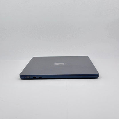 美品 MacBook Air 13インチ 2025 M4 16GB 256GB MW123J/A ミッドナイト バッテリー最大容量100% 【C8440-80】