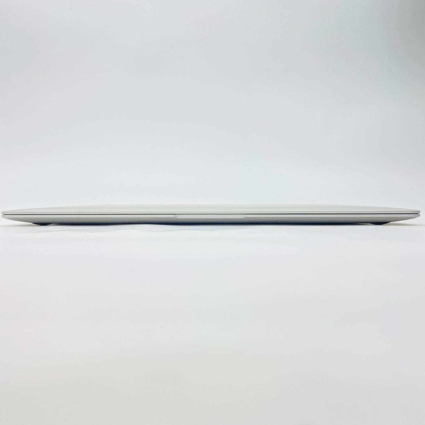 Apple MacBook Air Retina 13インチ (Late 2020) Apple M1 8コア/16GB/SSD 256GB シルバー MGN93J/A 【C4121-80】
