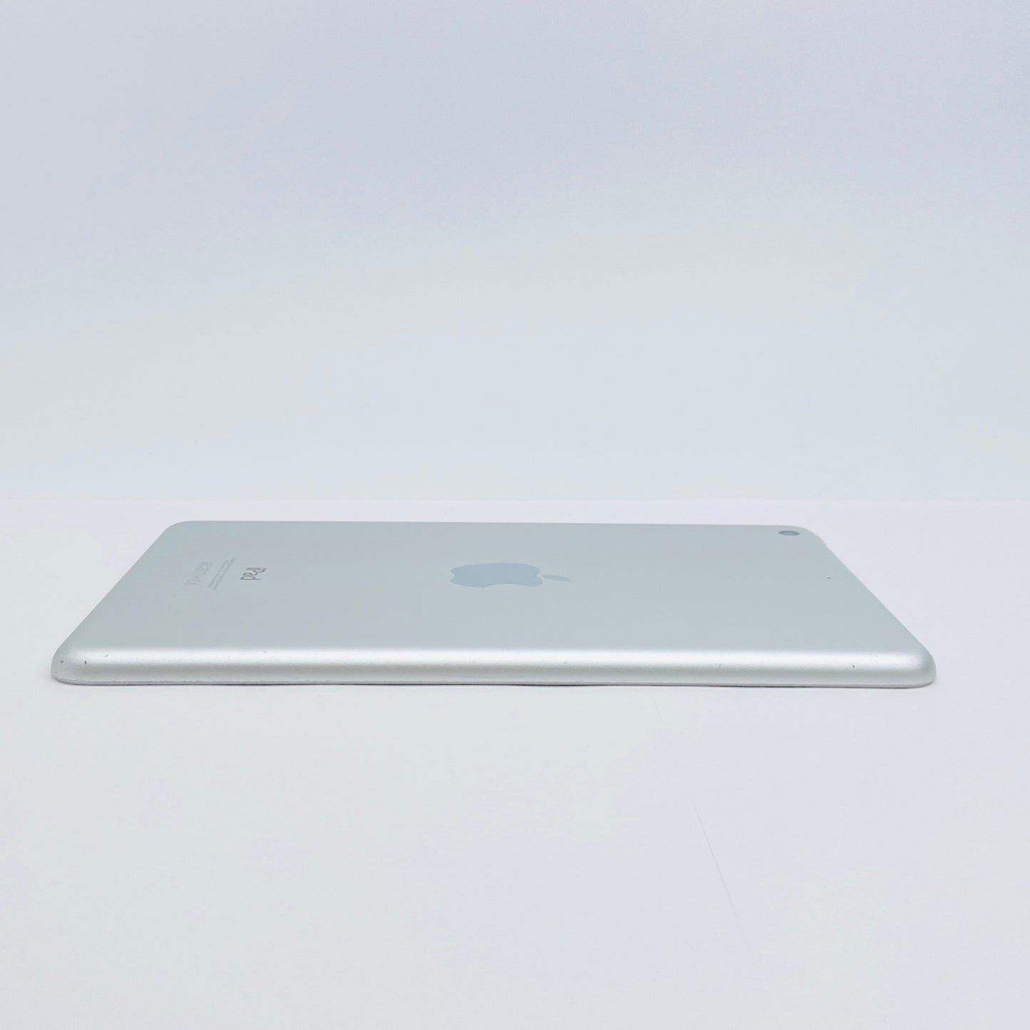 iPad mini 3 Wi-Fiモデル 64GB シルバー MGGT2J/A【C7023-60】