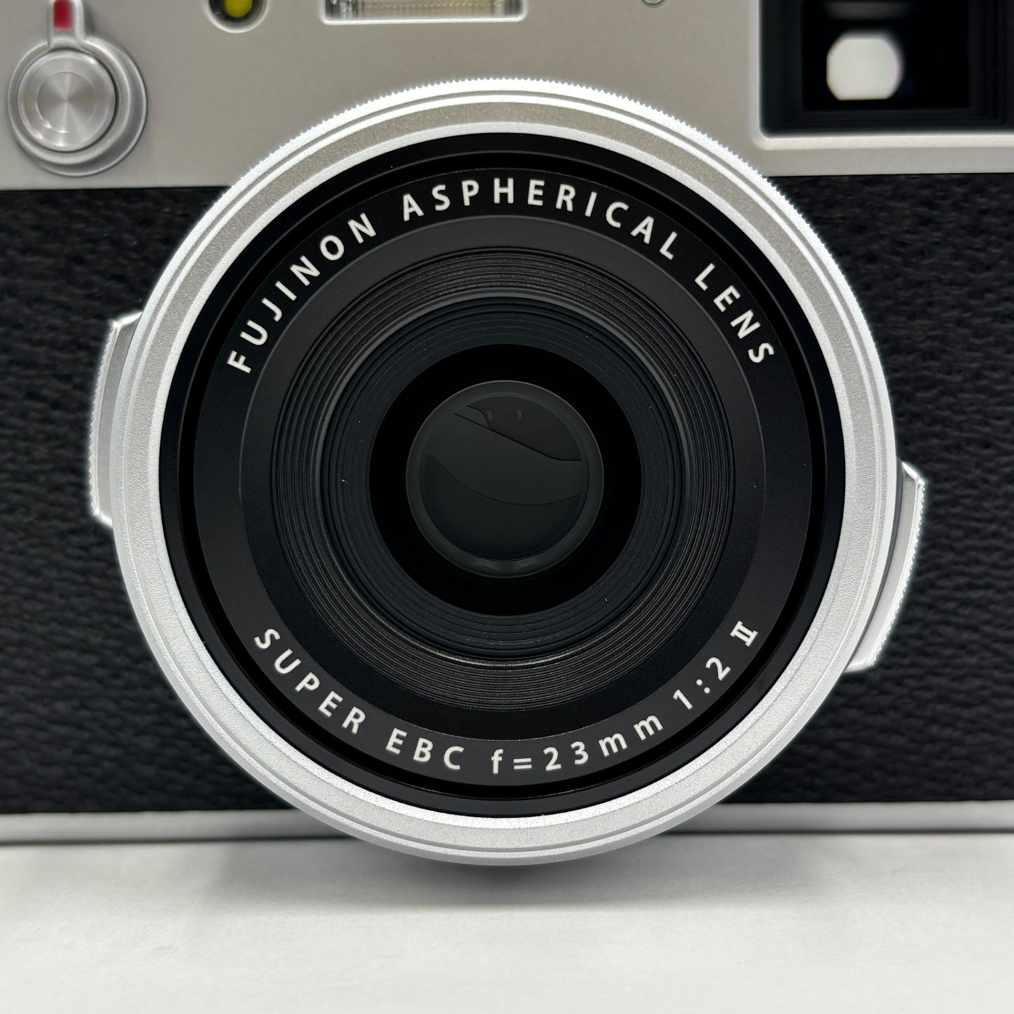 美品 新品同様 FUJIFILM デジタルカメラ X100V シルバー X100V-S【C5212-80】