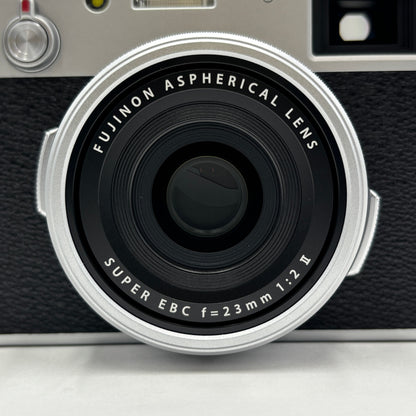 美品 新品同様 FUJIFILM デジタルカメラ X100V シルバー X100V-S【C5212-80】