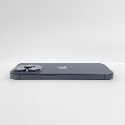 美品 iPhone 15 Pro MTUC3J/A 256GB SIMフリー バッテリー最大容量92%  【C7169-C】