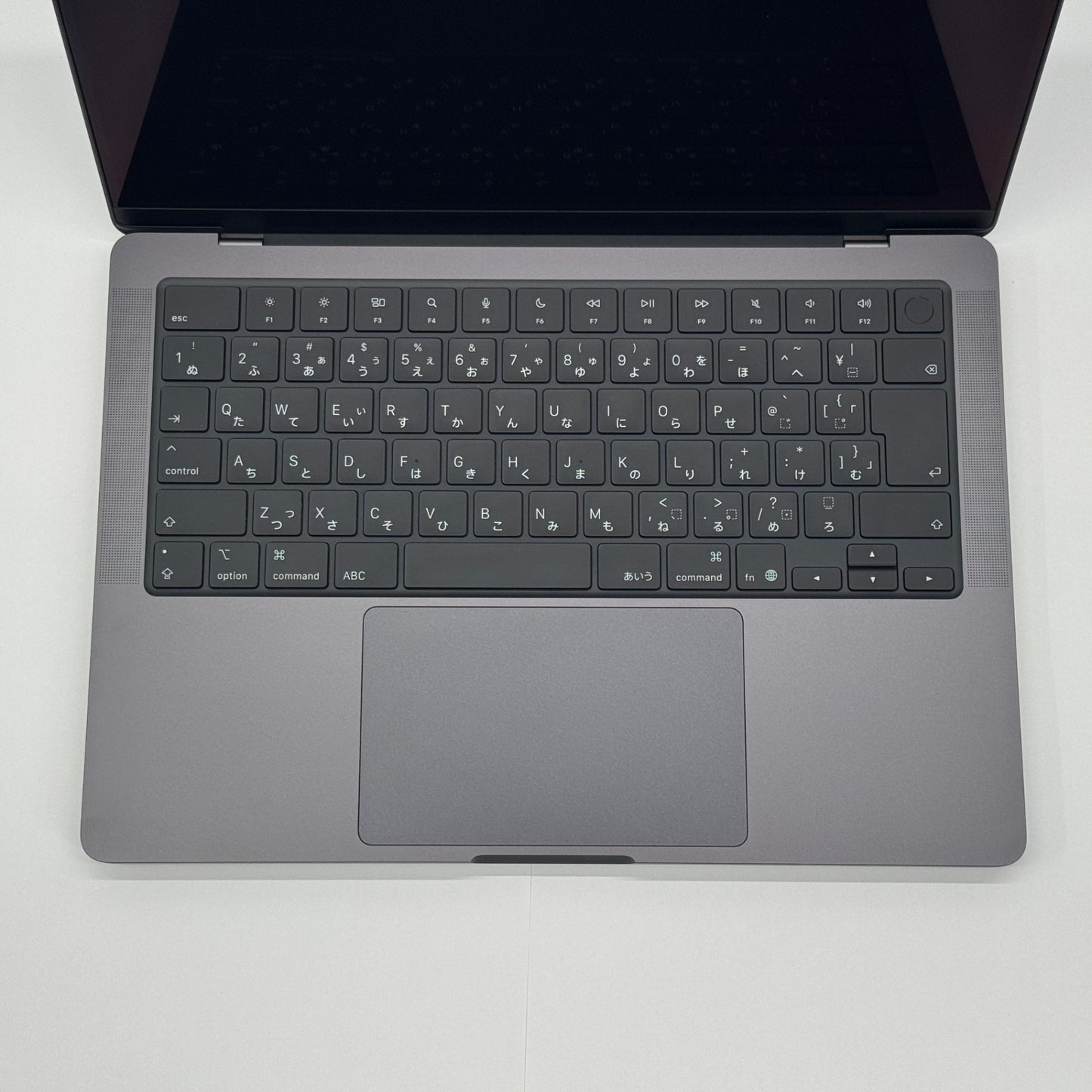 美品 Apple MacBook Pro 14インチ M5 16GB 1TB スペースブラック MDE14J/A バッテリー最大容量100%【C8230-80】