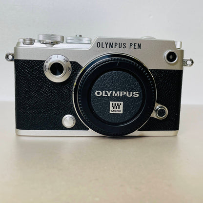 美品 オリンパス OLYMPUS PEN-F ボディ Body SLV ミラーレス一眼 【C3548-60】