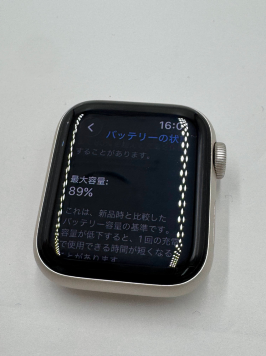 美品 Apple Watch SE (第2世代) GPSモデル 40mm MNJP3J/A スターライト【C7570-N】