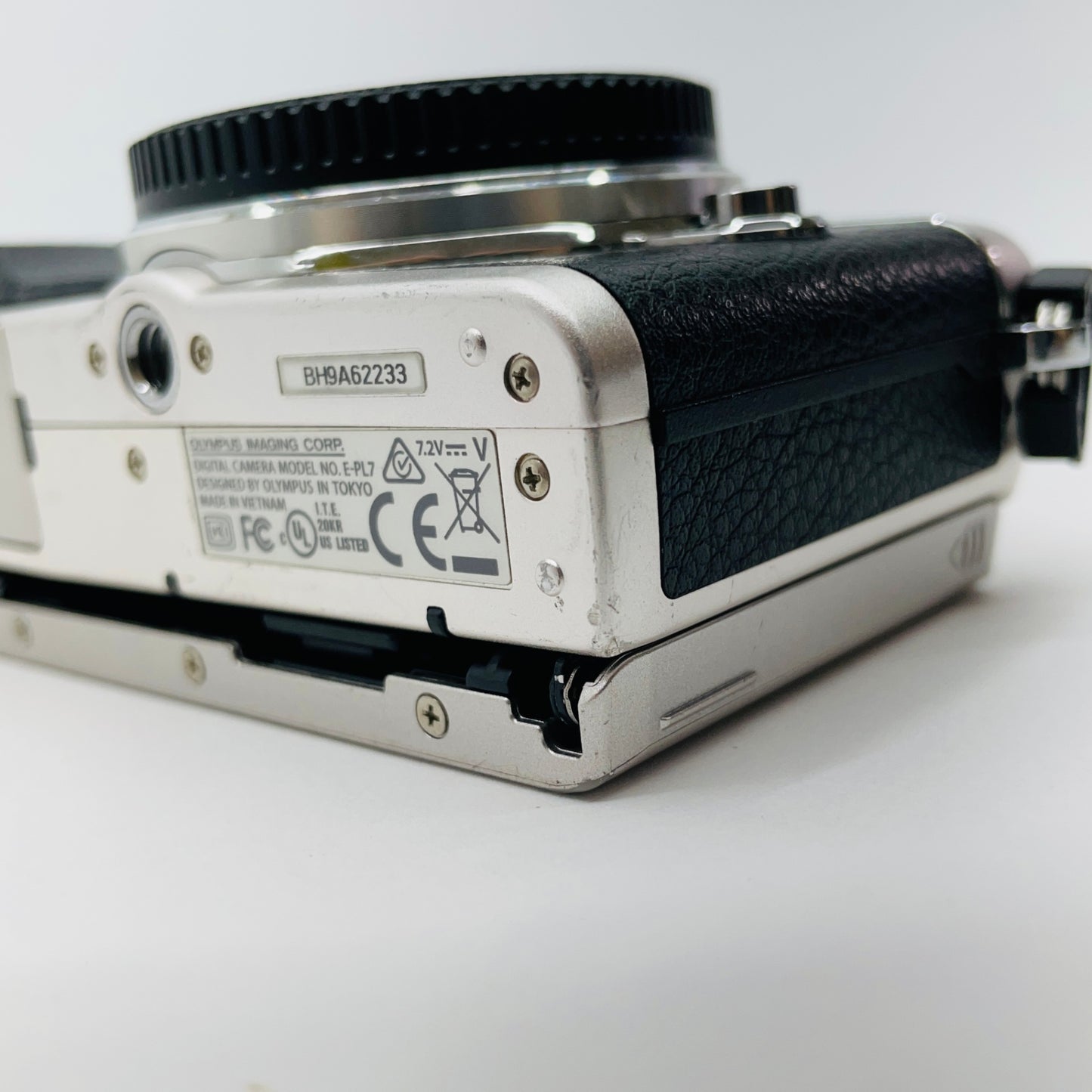 OLYMPUS PEN Lite E-PL7 ダブルズームキット【C4570-80】