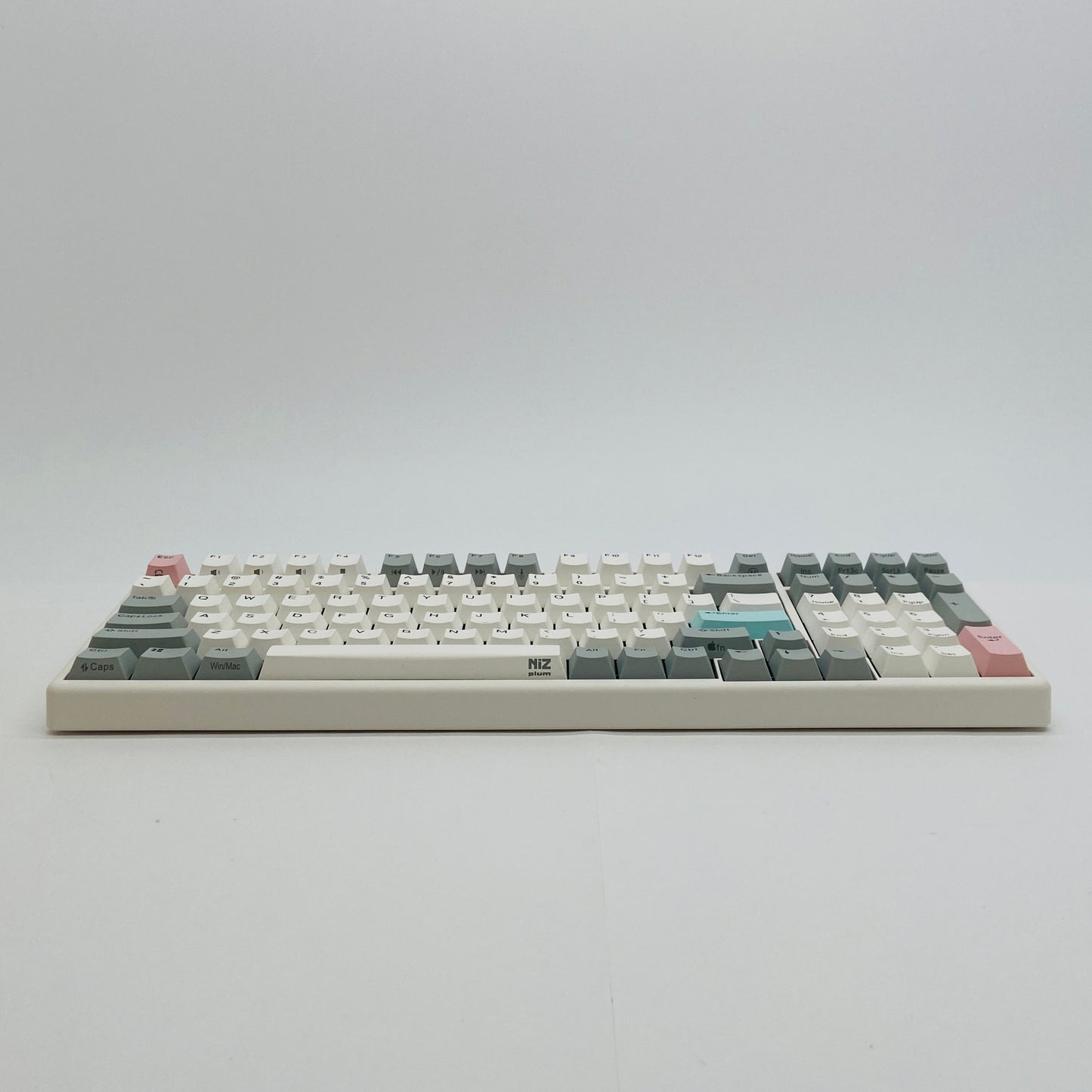 美品 NIZ キーボード X99(英語配列)  X99EC(S) / 35gf [有線 /USB] 【C7323-80】