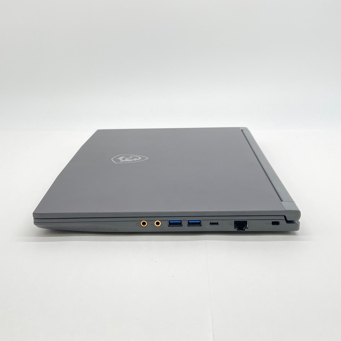 美品 MSI Thin 15 B13VE i7 13620H 16GB SSD512GB RTX4050 Windows11Pro バッテリー最大容量97% 【C6753-80】