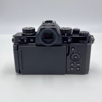 美品 ニコン Nikon Zfc 16-50 VR レンズキット シャッター回数2,242回 【C5630】