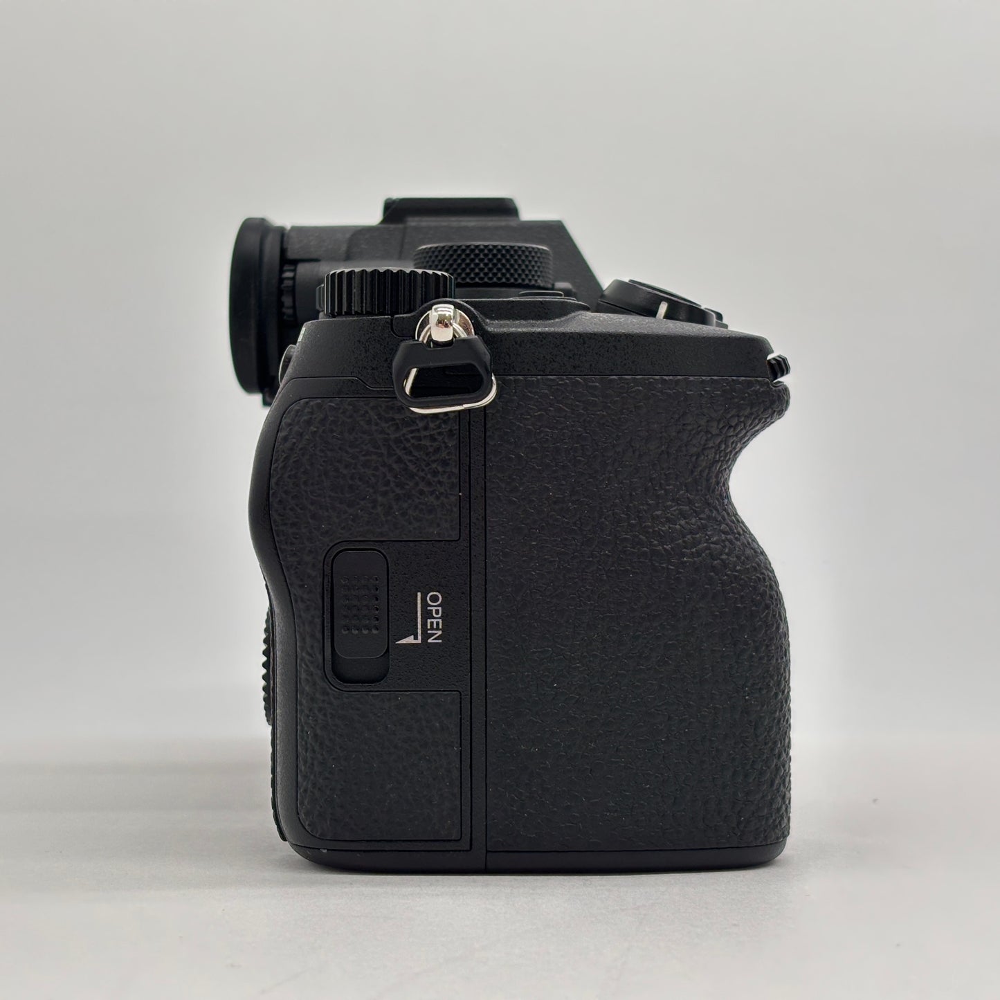美品 SONY α7 V ILCE-7M5 ボディ シャッター回数7,087回【C8486-60】