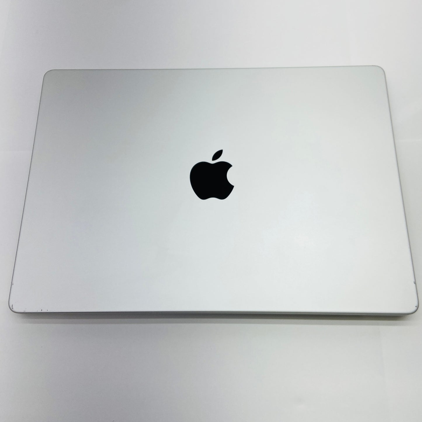 Apple MacBook Pro 2023 14インチ M2 Max (CPU:12C/GPU:38C) メモリ96GB SSD 2TB CTOモデル 【C4154-80】