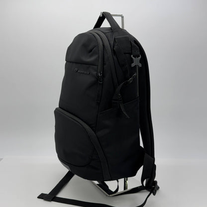 美品 Manfrotto Advanced カメラバックパック III  ブラック【C7510】