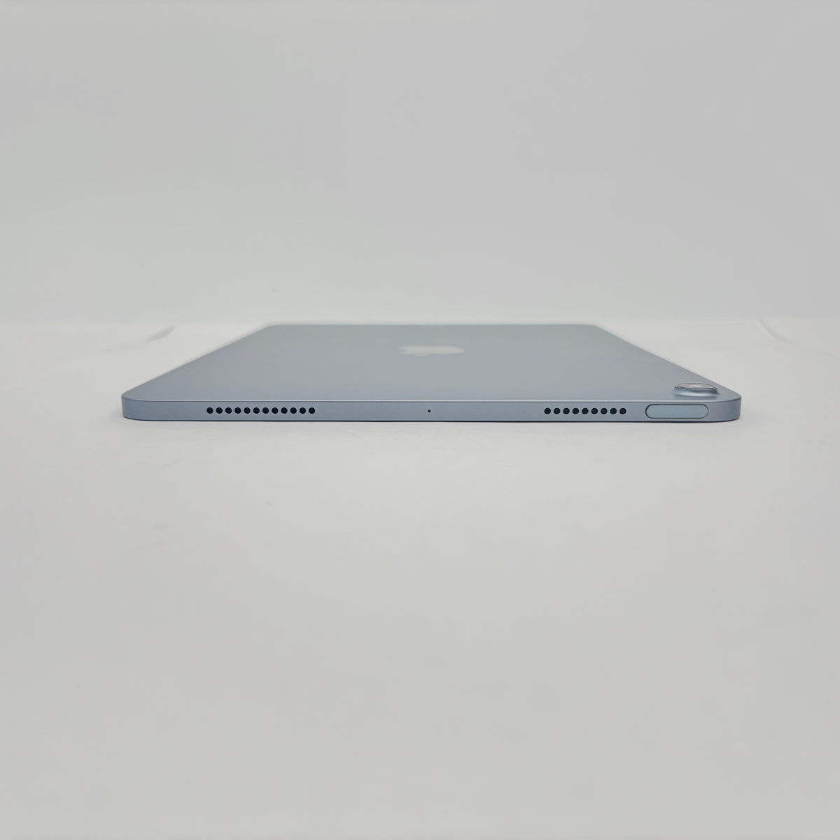 美品 iPad Air 第4世代 Wi-Fi 256GB A2316 MYFY2J/A スカイブルー【C9207-60】