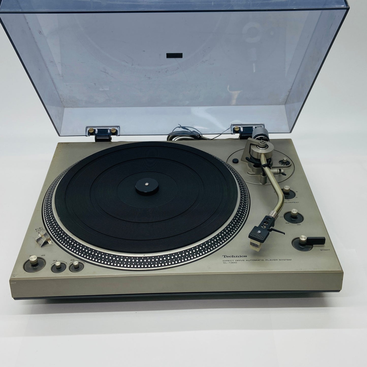 Technics SL-1300  ダイレクトドライブ ターンテーブル【C4407-140】