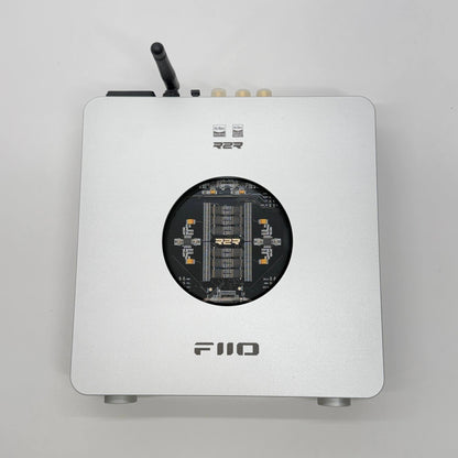 FIIO K13 R2R USB DAC 内蔵 ヘッドホンアンプ シルバー 付属品完備【C7908-80】