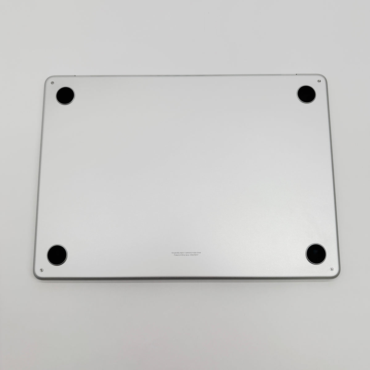 新品同様 美品 Apple MacBook Air 13インチ M5 10コアCPU 10コアGPU 32GB 1TB US配列 シルバー バッテリー最大容量100%【C9101-80】