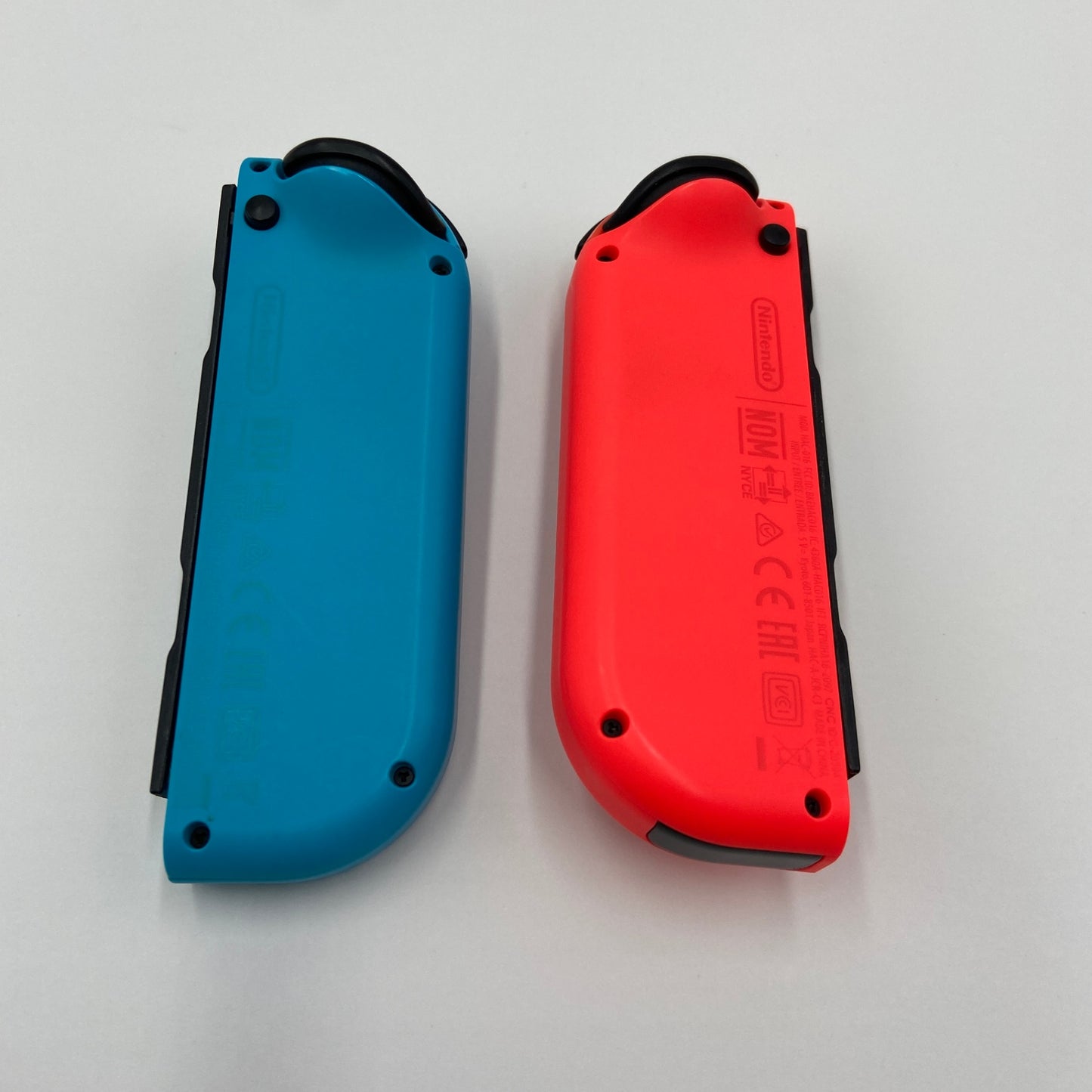 Nintendo Switch ニンテンドースイッチ本体 HAC-S-KABAA ネオンブルー/ネオンレッド 付属品完備【C5303-80】