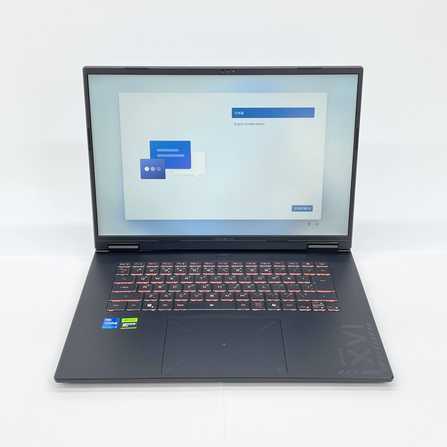 美品 GIGABYTE GAMING A16 i7 13620H 16GB RTX5060 Laptop SSD 1TB Windows11 Home バッテリー最大容量100% 付属品完備【C7821-80】