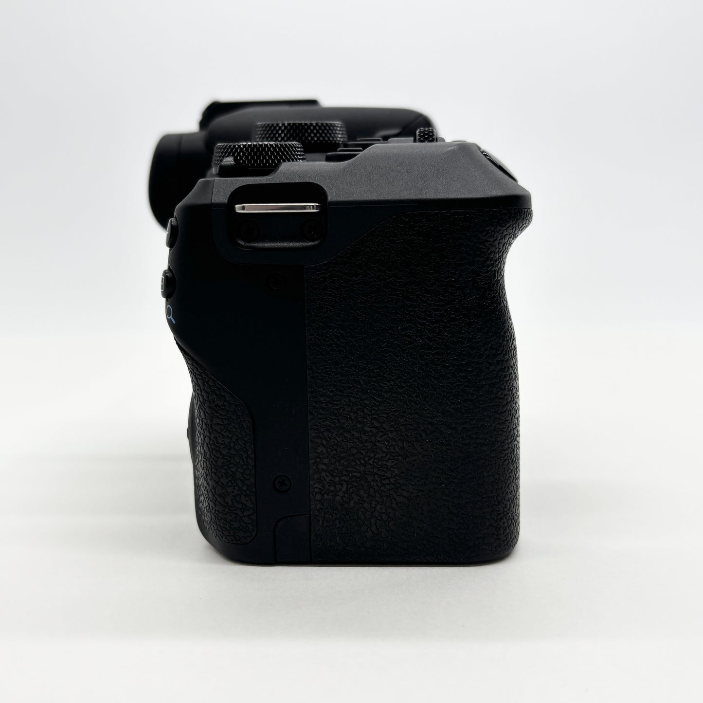 美品 Canon EOS R10 RF-S18-150 F3.5-6.3 IS STM レンズキット 付属品完備【C6228-80】