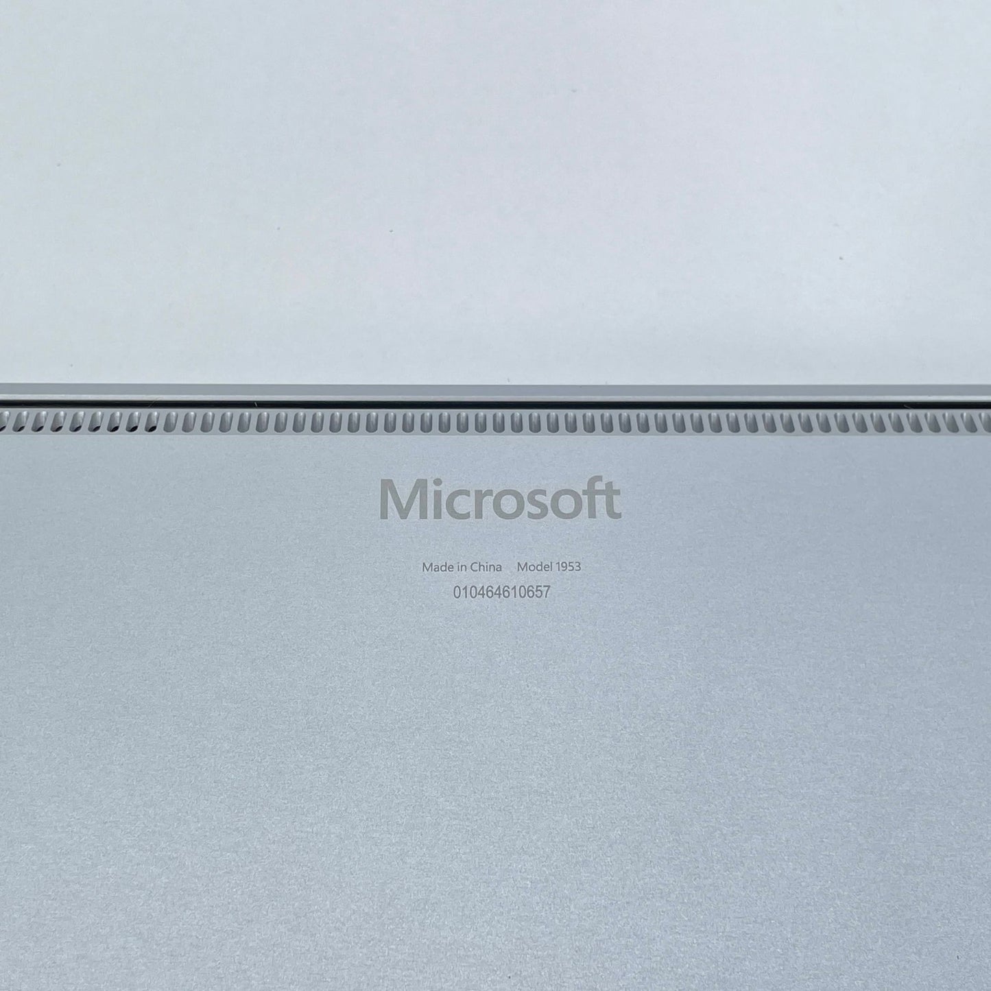 Microsoft Surface Laptop 4 15 Ryzen 7 Microsoft Surface 8GB 256GB 5UI-00020 Windows11homeバッテリー最大容量95%【C6280-100】