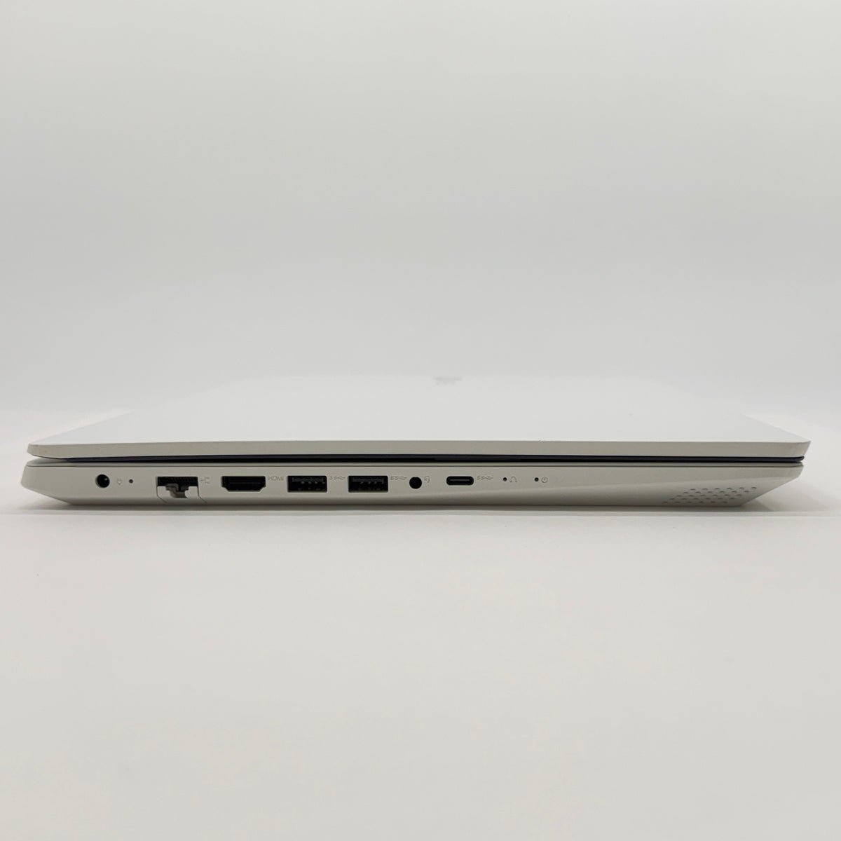 NEC LAVIE PC-GN287JGAS i7 1165G7 8GB SSD512GB Windows11Home バッテリー最大容量89% 【C9516-80】